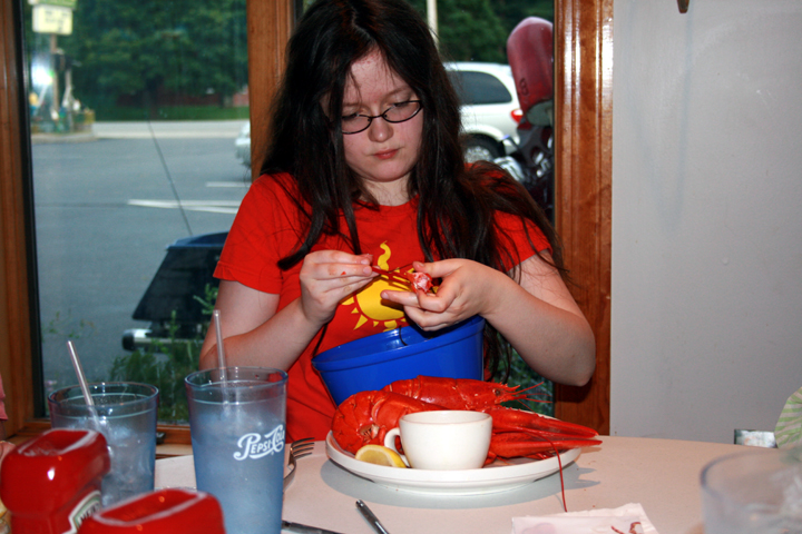 Lizzie's Two Lobsters